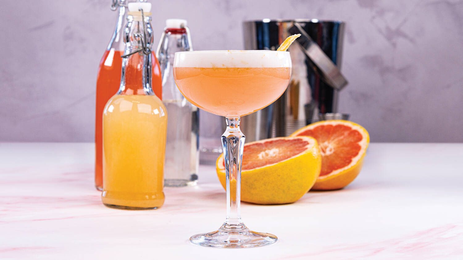 Fuzzy Greyhound Cocktail - The Chef's Kitchen | Ingles | Catering